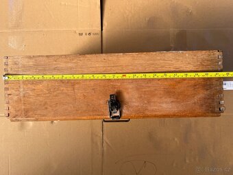 RETRO DŘEVĚNÁ LÉKÁRNIČKA - 5