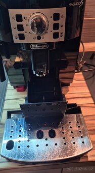 Kávovar DeLonghi Magnifica S - 5