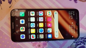 Mobil HUAWEI Y6 2019 - 5