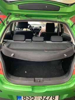 Mazda 2 rok 2009 -- 1,3-63kw -náhradní díly - 5