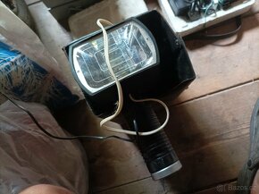 Stará kamera,foto blesky aj. - 5