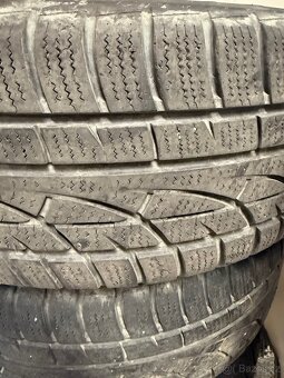Hankook Winter Icept Evo 205/55 R16 - 5