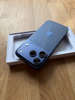 Apple iPhone 17 Pro 256GB modrý - 5