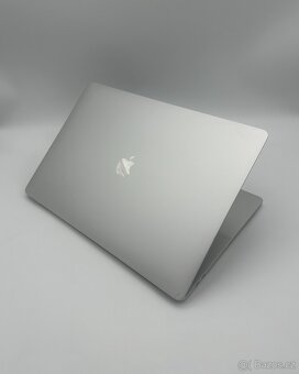 MacBook Pro 16" 2019 CTO Silver + ZÁRUKA - 5