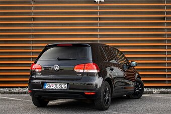 Volkswagen Golf 1.6 TDI Comfortline - 5
