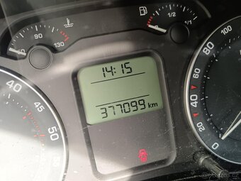 Prodám škoda Octavia ll combi 1.9 TDI 77kw - 5