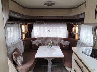 Karavan Hobby 460 de luxe - 5