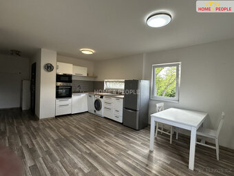 pěkný, světlý byt 3+KK, 49m2, OV, Kladno-Motyčín - 5