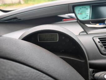 Peugeot 807 2.2hdi - 5