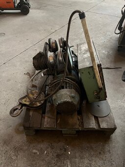 Jeřábová kočka s pojezdem 500kg - 5