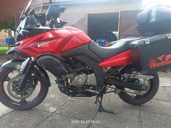 Suzuki DL 650 - 5