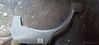 Peugeot 406 limusine zadní lem - 5