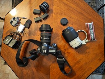 Canon 5D Mark IV s objektivy a příslušenstvím - 5