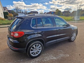 Volkswagen Tiguan 2.0 tdi 125 kw - 4x4 - panorama - - 5