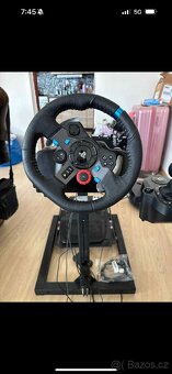 Logitech G29 Driving Force - 5