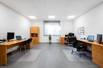 Pronájem haly 600 m² + kanceláře 250 m² – Hluk - 5