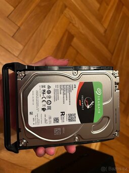 NAS Synology DS220+ 2x4TB HDD - 5