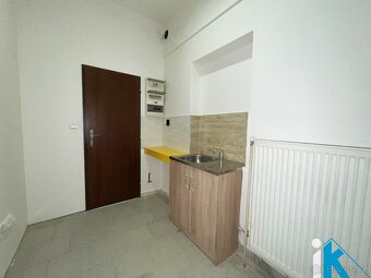 Pronájem cca 200m2 nebytových prostor - 5