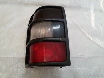 Mitsubishi Pajero  II – Světla - 5