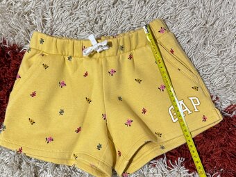 Teplákové šortky GAP 116/122 - 5