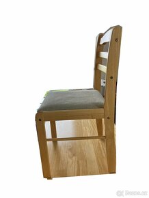 Dřevěný stůl + 4 židle - 5