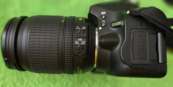 Nikon D5100 + objektiv AF-S DX Nikkor 18-105 mm - 5