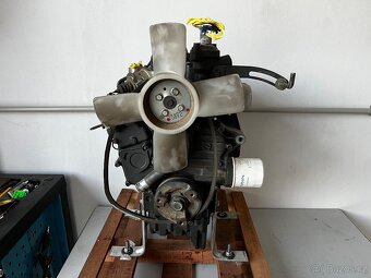 Motor Kubota 3válec D782 - 5