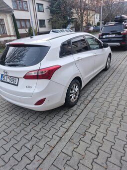 Prodám hyundai i30 - 5
