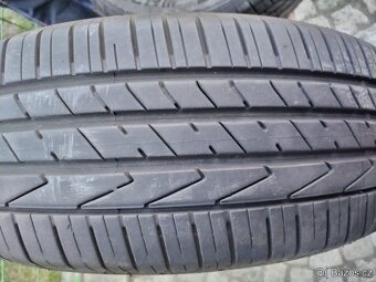 235/65/17 letni pneu MICHELIN a HANKOOK 235/65 R17 - 5