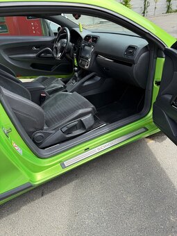 Prodám Volkswagen Scirocco mk3 1,4 TSI Sport 90 KW - 5