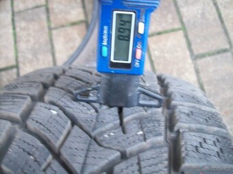sada zimních Dunlop Superb3 Passat B8 215.55.17 XL 95% - 5