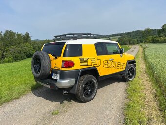 Toyota FJ Cruiser 2. majitel zakoupeno nové v EU - 5