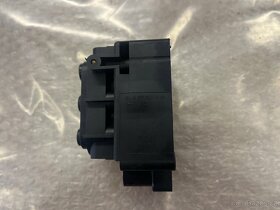 ROZDĚLOVACÍ KOSTKA VZDUCHU MERCEDES W164 A2513200058 - 5