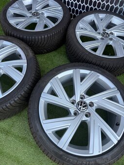 Volkswagen GOLF 8 - originální celoroční sada 225/40 R18 - 5