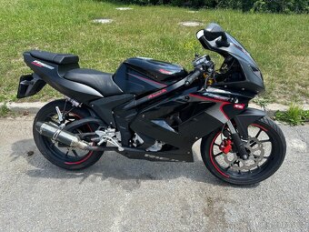 Rieju RS2 Matrix 125 - 5