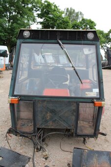 Zetor 7245 7211 7711 7745 kabina nové blatníky - 5