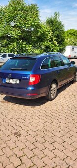 ŠKODA SUPERB 2.0TDI DSG 4X4 2012 KOMBI,XENONY,NAVI,PÁDLA - 5