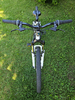 Juniorské dívčí 26" horské hliníkové kolo ROCKRIDER, rám 14 - 5