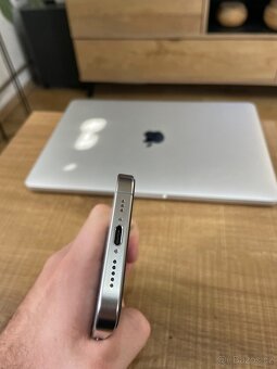 iPhone 15 Pro 256GB Natural - 5