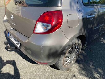 Prodám Renault Clio 1,2 55 Kw Klima - 5