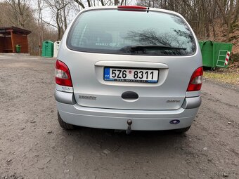 Renault Scenic 1,6 16 V Benzin - 5