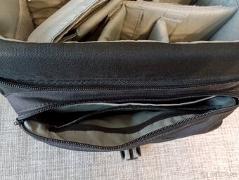 Lowepro NOVA 4 AW - 5