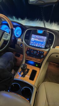 LANCIA THEMA / CHRYSLER 300 3,0 CDR 176KW - 5