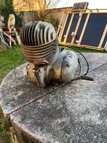 Motor ČZ 125/453 - 5
