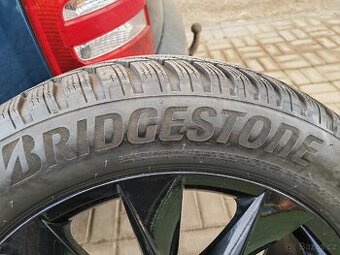 Bridgestone Blizzak LM005 235/55 R19 zimní - 5