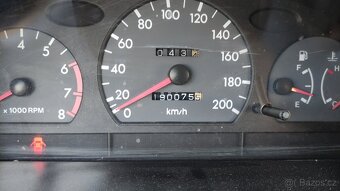 Hyundai Accent - 5