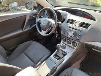 Mazda 3 2.0i Exclusive - 5