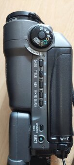 Videokameru Canon UC800 (Video8) - 5