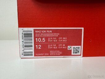 Nike V2K Run Velvet Brown vel.44,5/28,5cm - 5