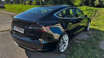 Tesla Model 3 Long Range - 5